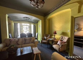Impressive 3 bedroom town centre apartment Tavistock, DEVON
